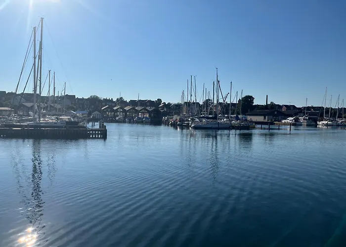 Úszó hotel Maduco Waterfront